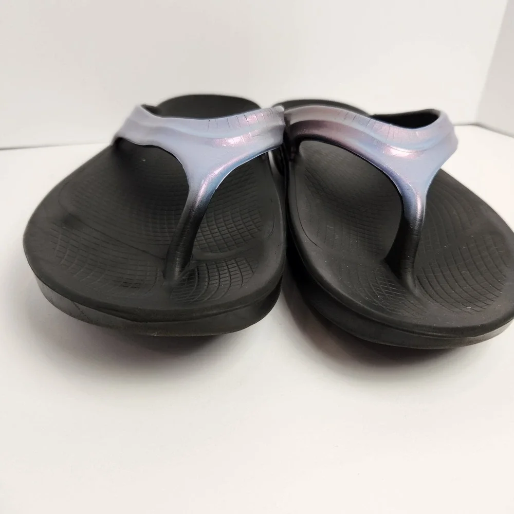 Oofos Oolala Women's Luxe Frost Sandals Size W9 - Picture 4 of 9